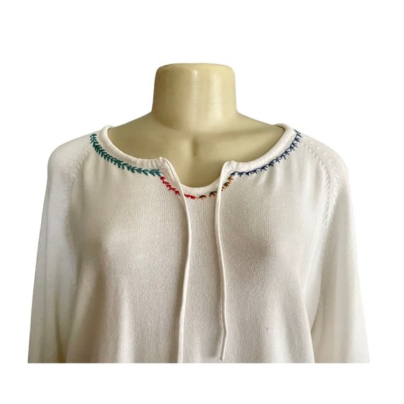 Vintage 80s White Stag Sweater Size L in White with Floral details long sleeves - Picture 5 of 10